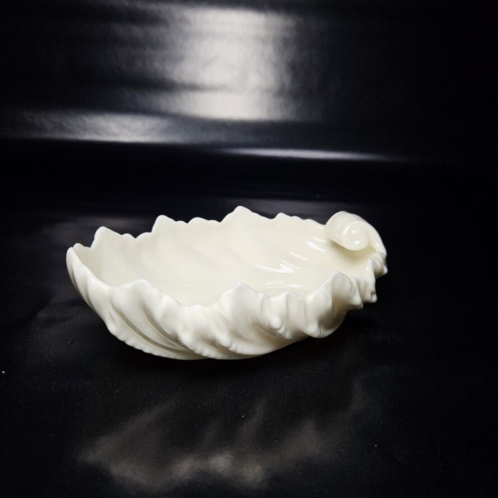Lenox China ACANTHUS Cream Oval Leaf Shell Bowl Candy Dish 9" Made USA Teal Logo